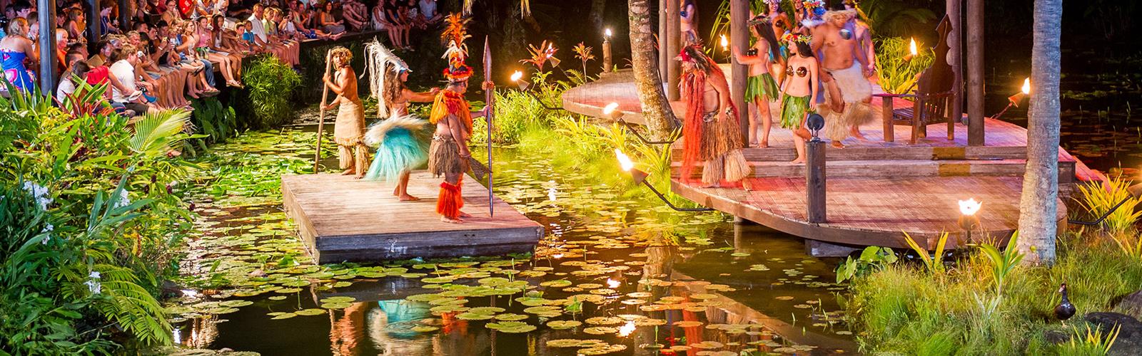 Te Vara Nui - Over Water Night Show and Buffet Dinner